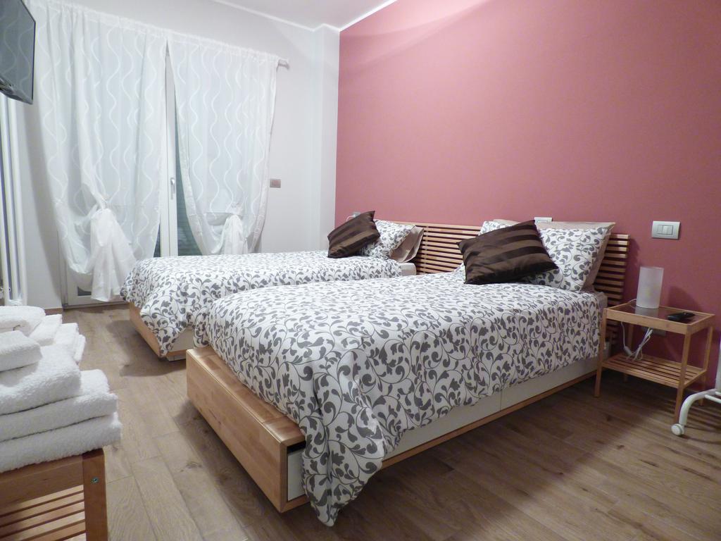 Giravento Bed and Breakfast Borgo San Dalmazzo Buitenkant foto