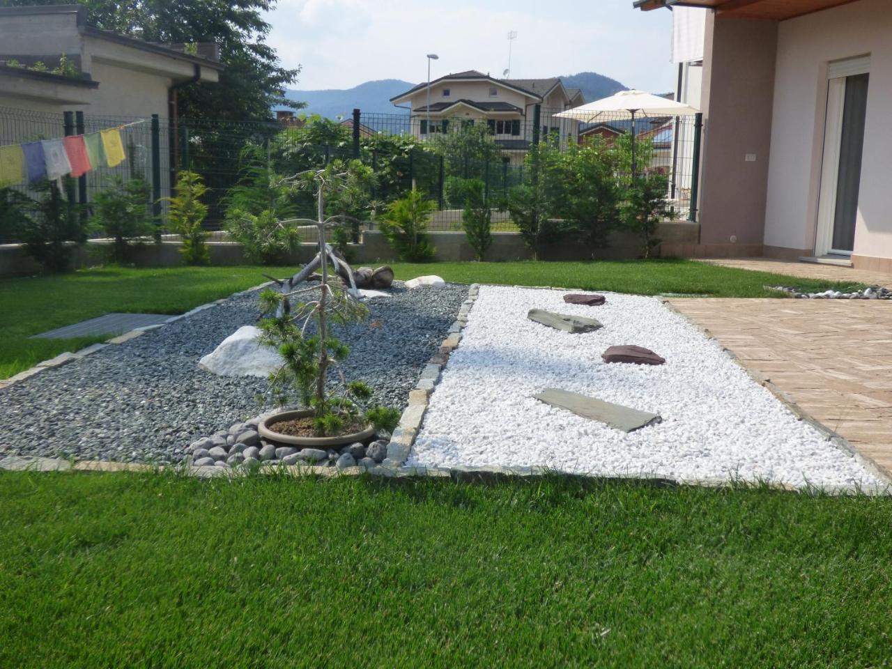 Giravento Bed and Breakfast Borgo San Dalmazzo Buitenkant foto